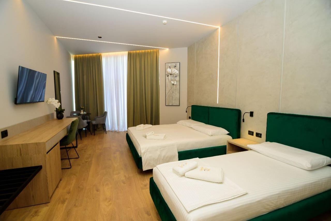 Hotel Zeneli วญอเรอ ภายนอก รูปภาพ