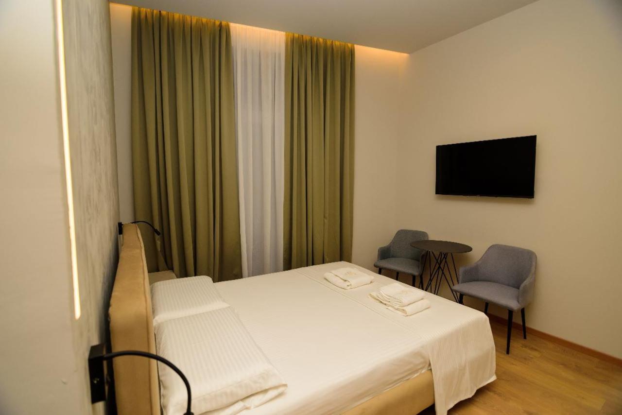 Hotel Zeneli วญอเรอ ภายนอก รูปภาพ