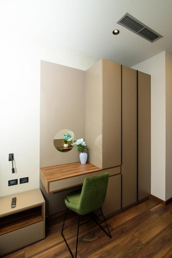 Hotel Zeneli วญอเรอ ภายนอก รูปภาพ