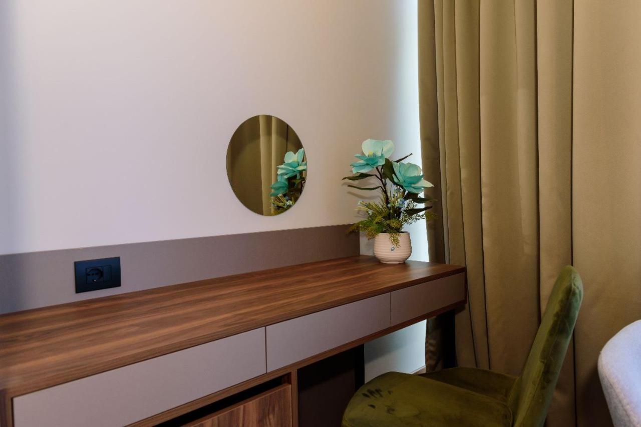 Hotel Zeneli วญอเรอ ภายนอก รูปภาพ